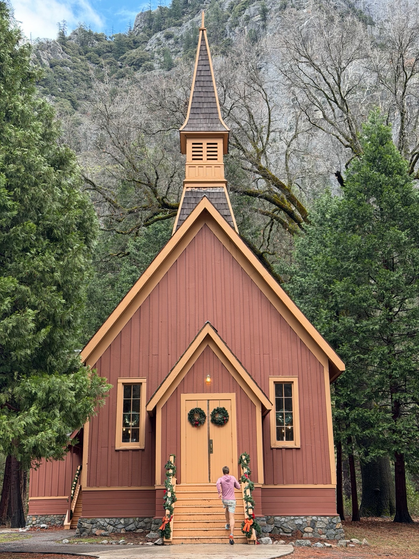 A quick stop at the chapel.